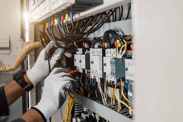 Best Affordable Emergency Electrician  in Oak Hill, WV